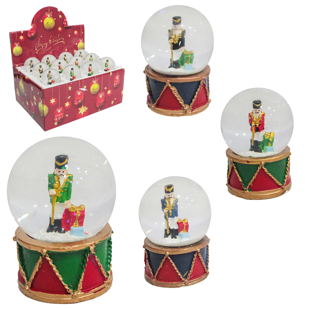 CUPULA DE VIDRO COM QUEBRA NOZES TAMBOR DE RESINA 6X4,5CM